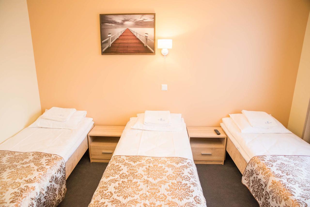 Ankur Hotell Mustvee Bagian luar foto