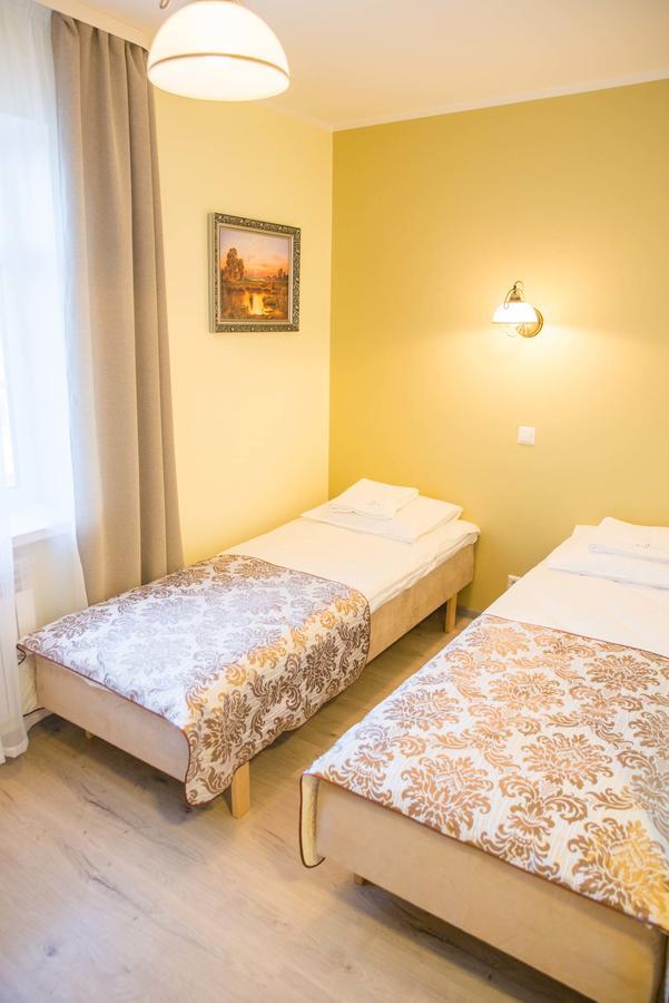 Ankur Hotell Mustvee Bagian luar foto